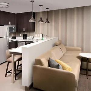 Отель By Marriott Airport/convention Center Денвер
